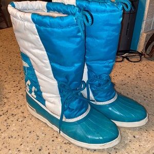 Vintage Sorels - size 8 ladies